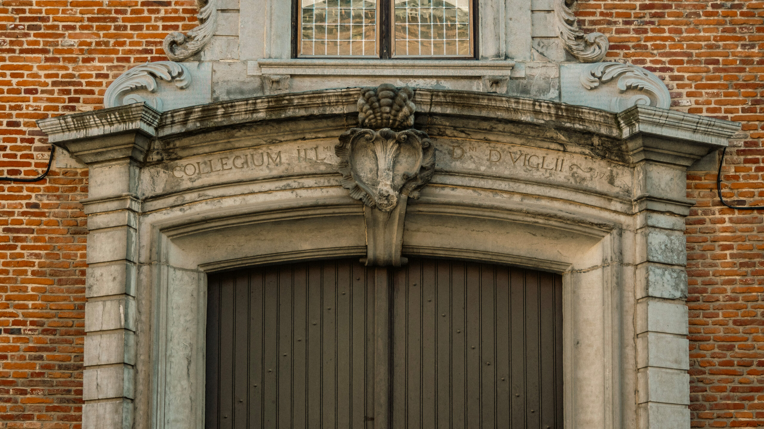 Vigliuscollege poort