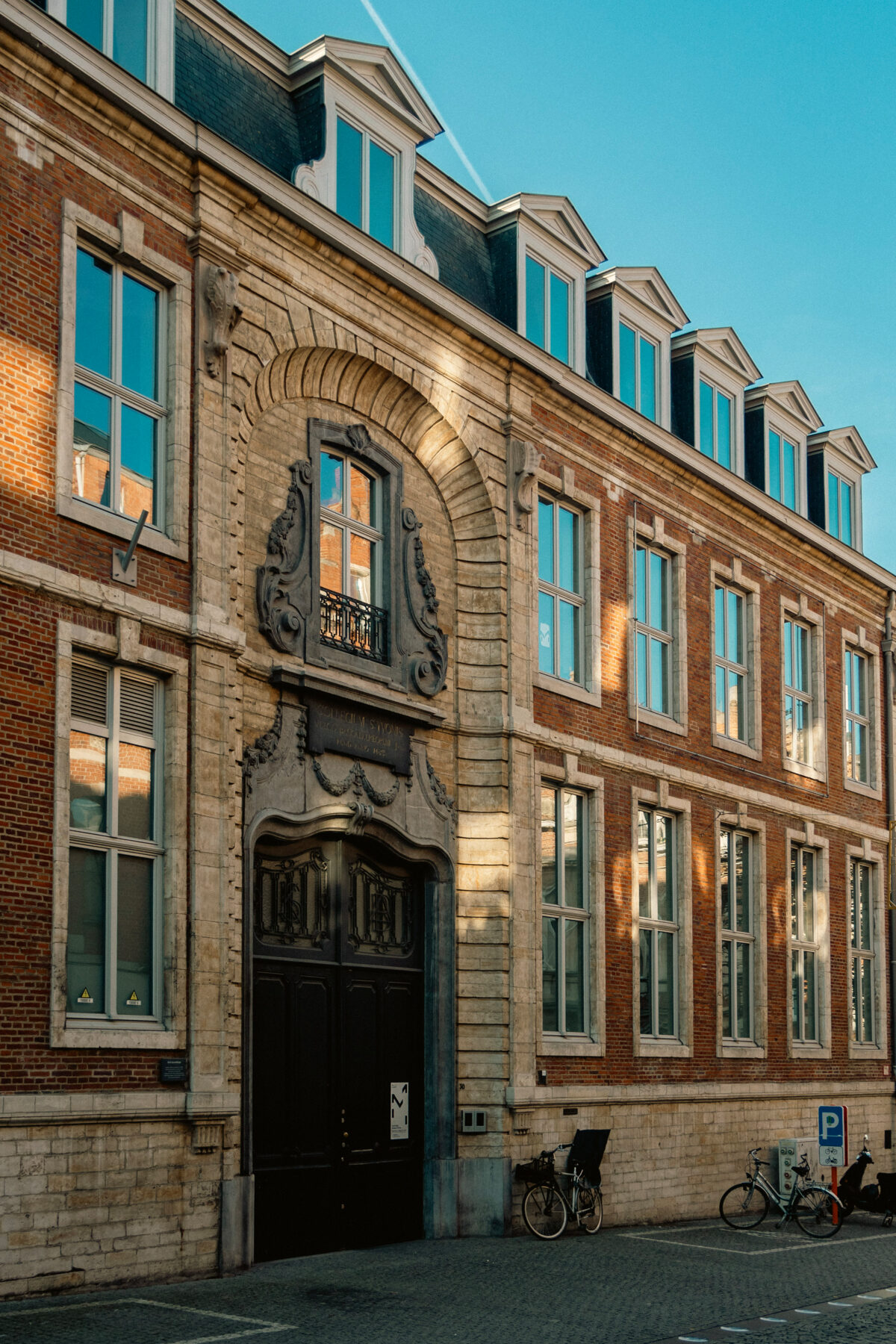 Sint-Ivocollege